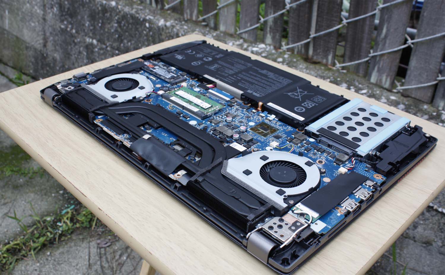 Замена или ремонт видеочипа ноутбука Compaq в Электростали